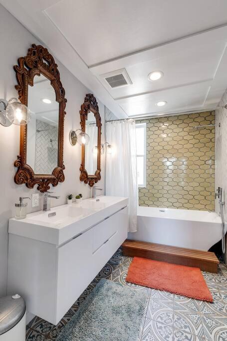 Trendy Fairmount Gem-5 Star Location, Roof Deck, Parking, Gr8 For Families Apartment Philadelphia Ngoại thất bức ảnh