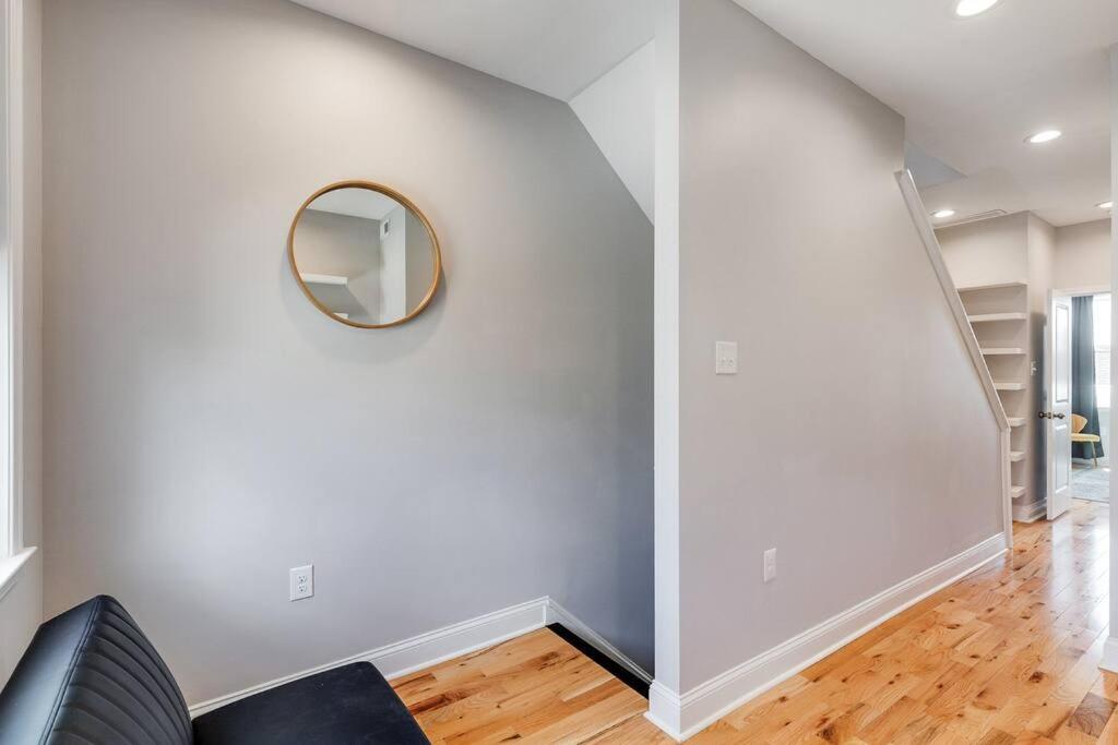 Trendy Fairmount Gem-5 Star Location, Roof Deck, Parking, Gr8 For Families Apartment Philadelphia Ngoại thất bức ảnh
